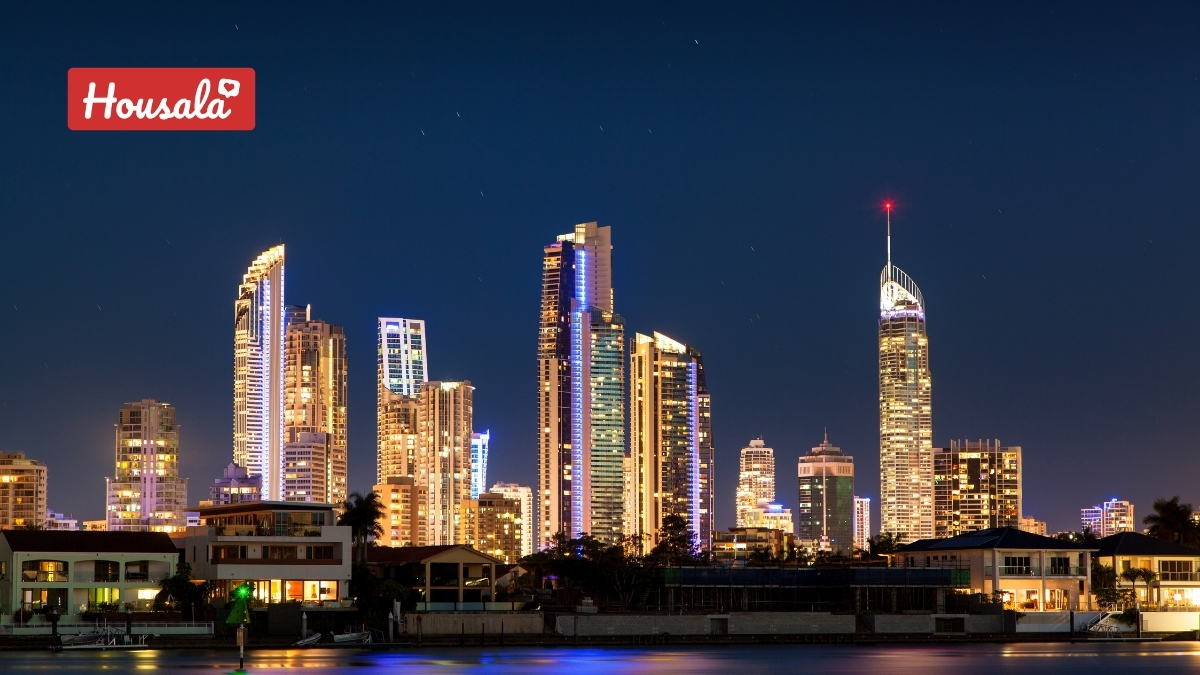 Airbnb Management in Surfers Paradise 2026 Owner's Guide - Housala.com.au
